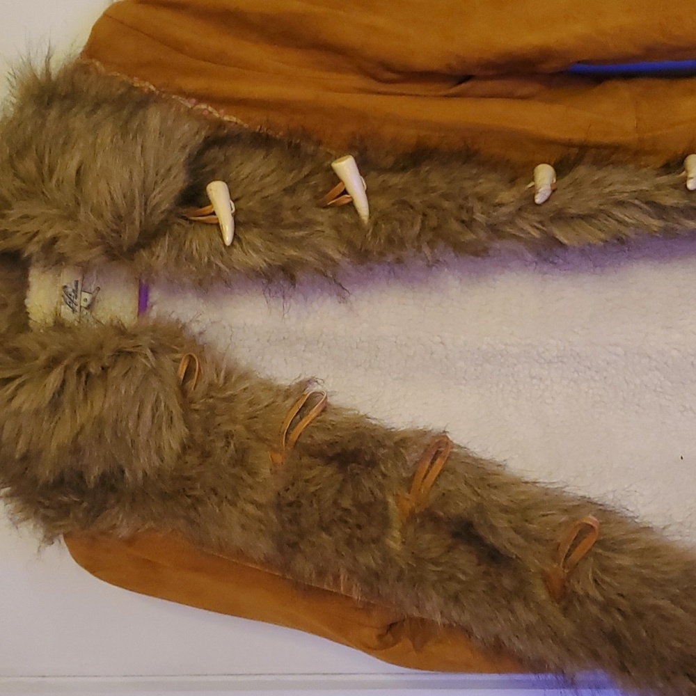 Y2K Embroidered Faux Fur Coat - Picture 9 of 13